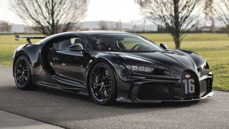 Mobil Bugatti Chiron Pur Sport: Kendaraan Super Sport Elegan