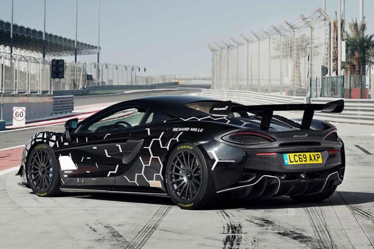 Mobil McLaren 620R: Mobil Sport Berkinerja Tinggi dan Elegan