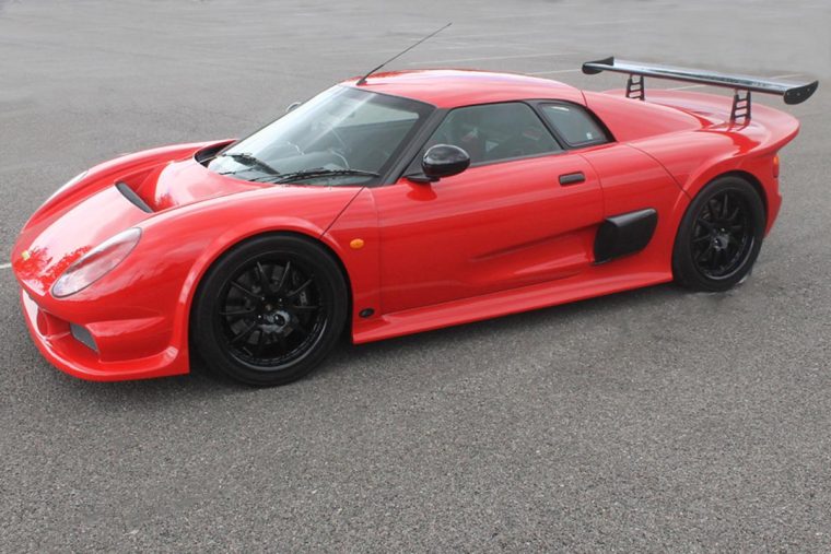 Mobil Mobil Mulia M12 M400 (2004–2007): Spesifikasi dan Ulasan