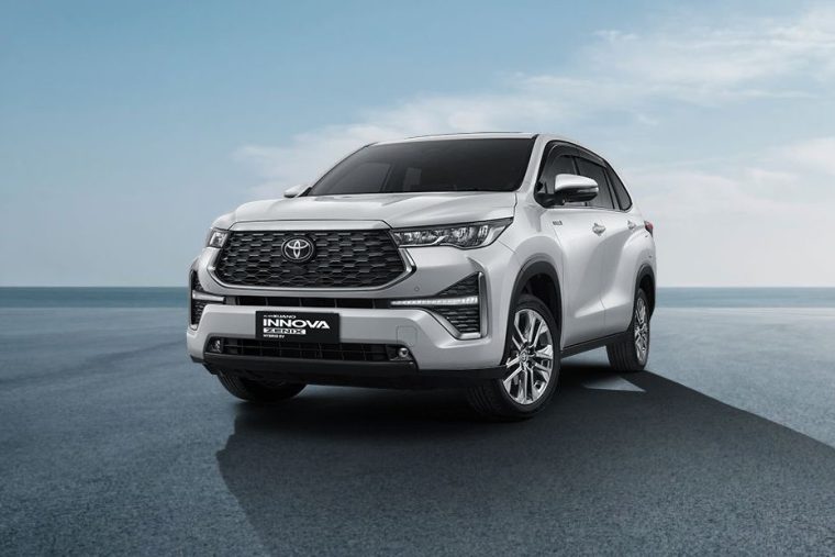 Toyota Kijang Innova Zenix Hybrid EV: Mobil Ramah Lingkungan dan Nyaman